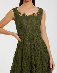 Green Sleeveless Embroidered Lace A Line Midi Dress