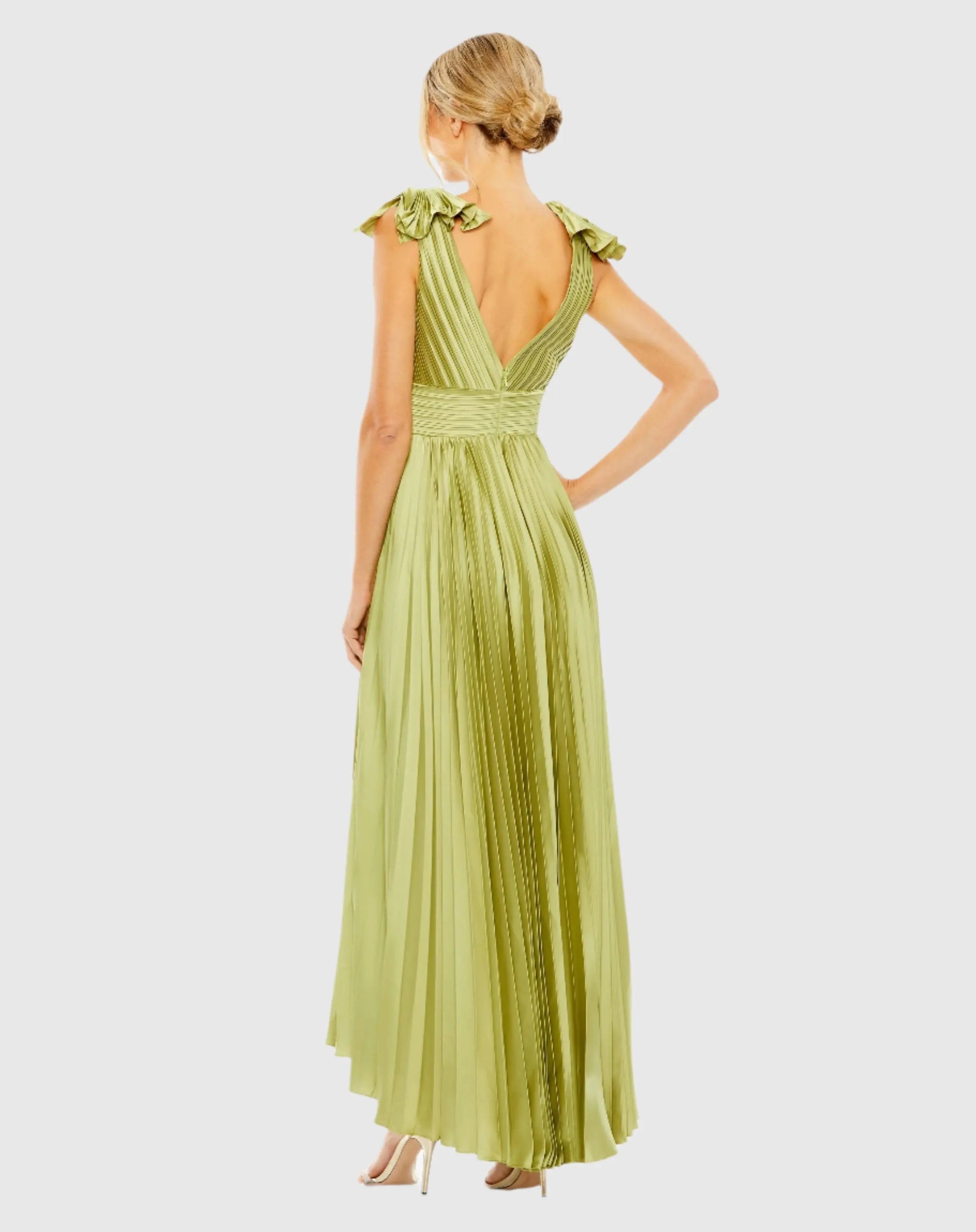 Green Ruffle Top Sleeveless V Neck Pleated Gown
